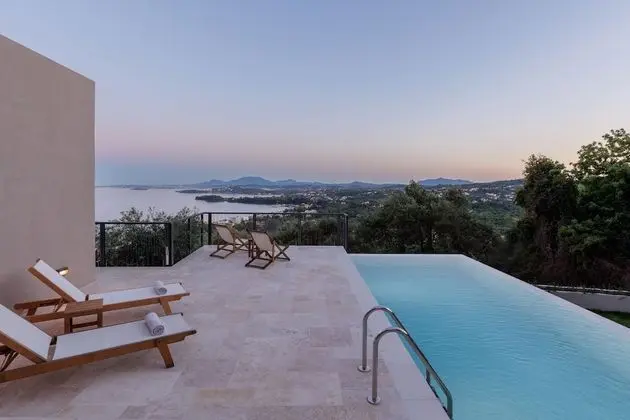 Signature Villa, 3 Yatak Odası, Kişiye Özel Havuzlu