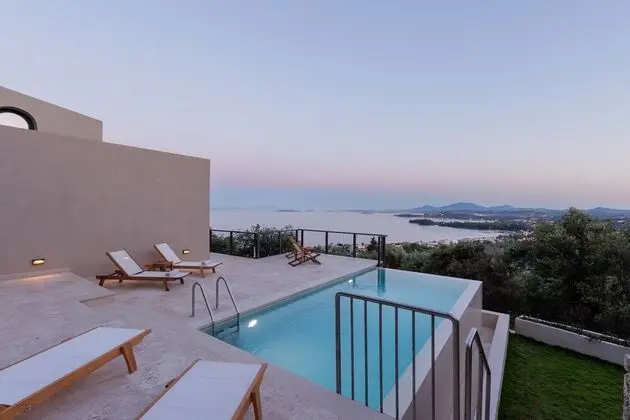Signature Villa, 3 Yatak Odası, Kişiye Özel Havuzlu
