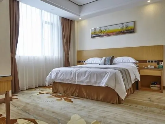 Business Tek Büyük Yataklı Oda