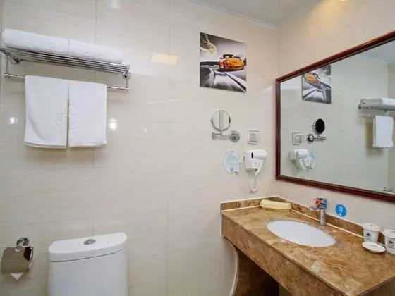 Superior Tek Büyük Yataklı Oda