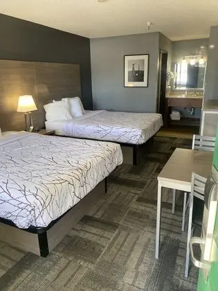 Oda, 2 Büyük (Queen) Boy Yatak (Pet Friendly)