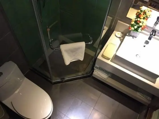 Üç Kişilik Oda