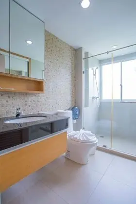 Green View Suite