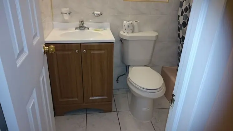 Oda, 2 Çift Kişilik Yatak, Sigara İçilmez, Buzdolabı ve Mikrodalga