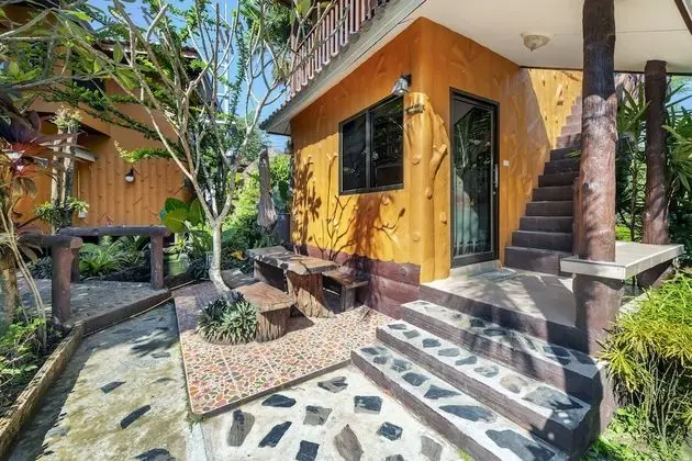 2 bedroom villa