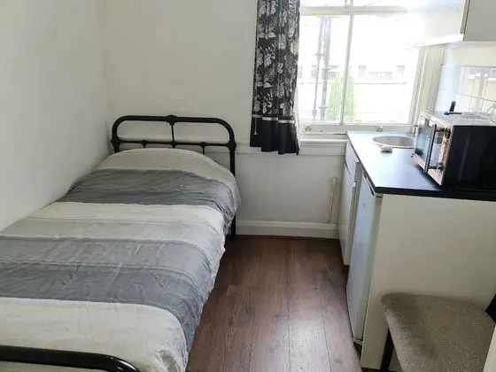 Basic Tek Kişilik Oda