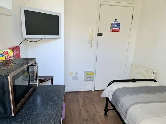 Basic Tek Kişilik Oda