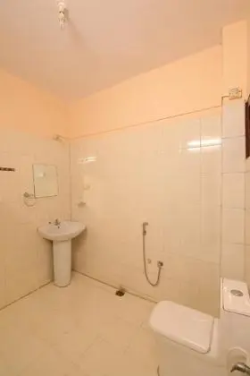 Basic Tek Büyük Yataklı Oda