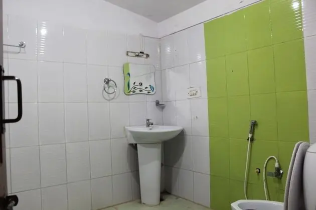 Classic Tek Büyük Yataklı Oda