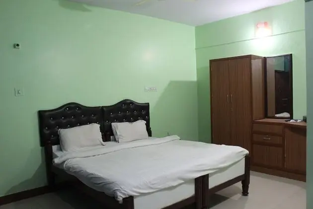 Comfort Tek Büyük Yataklı Oda