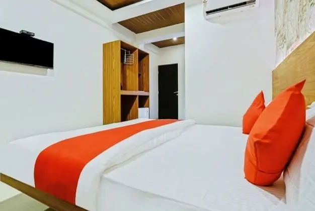 Luxury Oda, 1 En Büyük (King) Boy Yatak ve Çekyat, Tepe Manzaralı