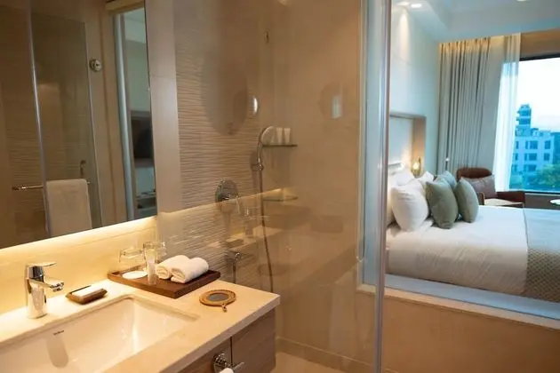 Luxury Tek Büyük Yataklı Oda