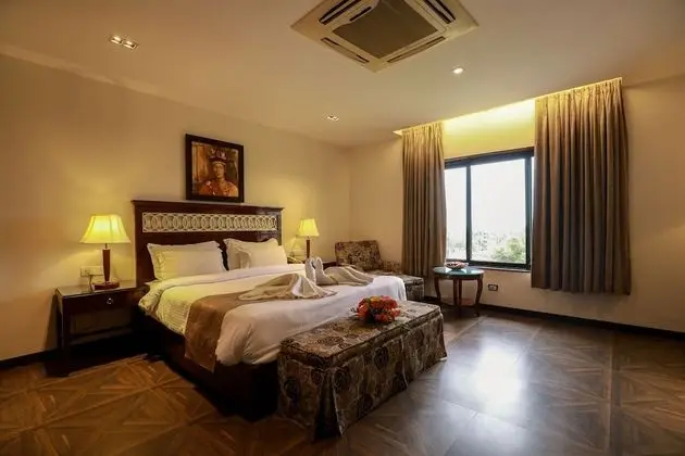 Luxury Tek Büyük Yataklı Oda