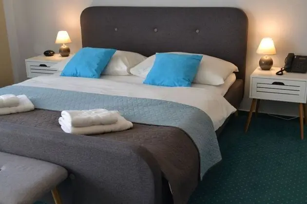 Superior Stüdyo (PLUS)