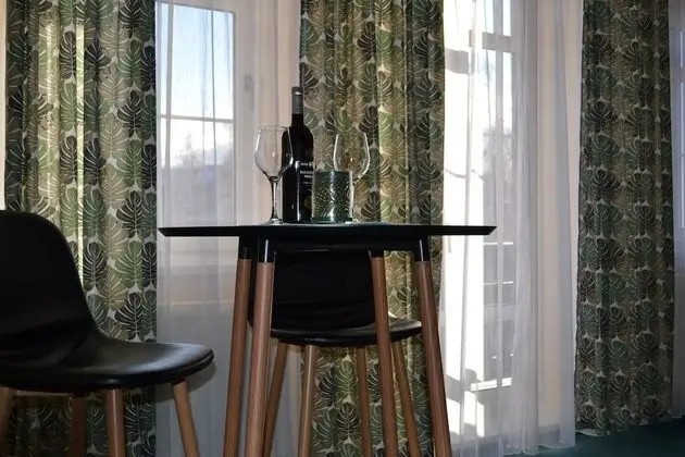 Superior Stüdyo (PLUS)