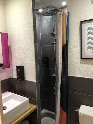 Oda, 1 Çift Kişilik Yatak (Pop)