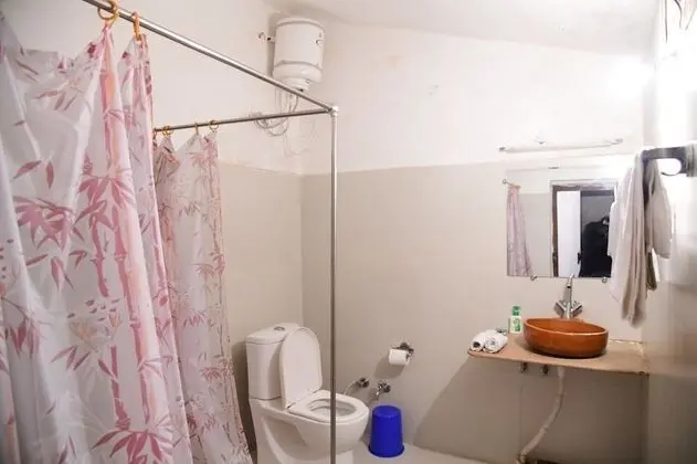Deluxe Tek Büyük Yataklı Oda, 1 Büyük (Queen) Boy Yatak, Sigara İçilebilir