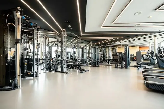 Business Tek Büyük Yataklı Oda