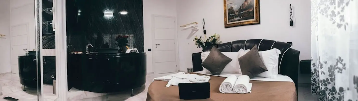 Honeymoon Süit, Jakuzi