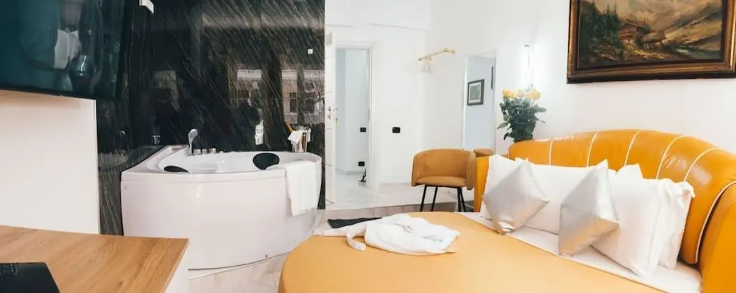 Honeymoon Süit, Jakuzi