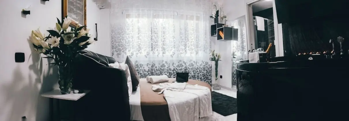 Honeymoon Süit, Jakuzi