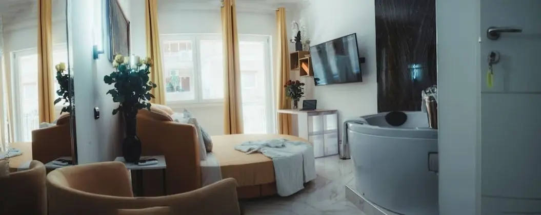 Honeymoon Süit, Jakuzi