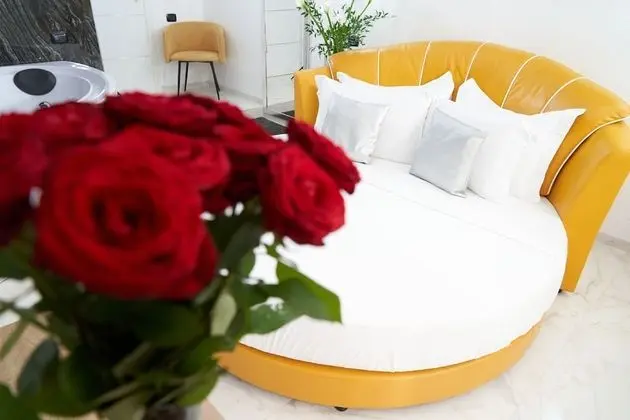 Honeymoon Süit, Jakuzi