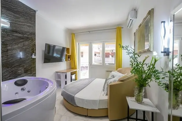 Honeymoon Süit, Jakuzi