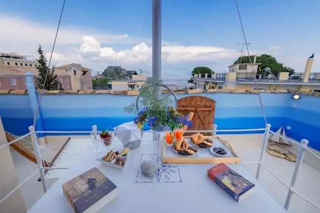 Stüdyo, Deniz Manzaralı