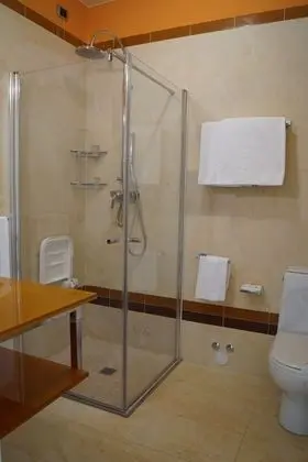 Deluxe Family Suite