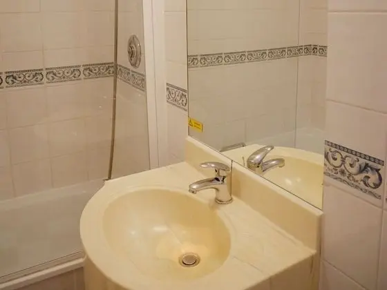 Standard İki Ayrı Yataklı Oda, Banyolu/Duşlu