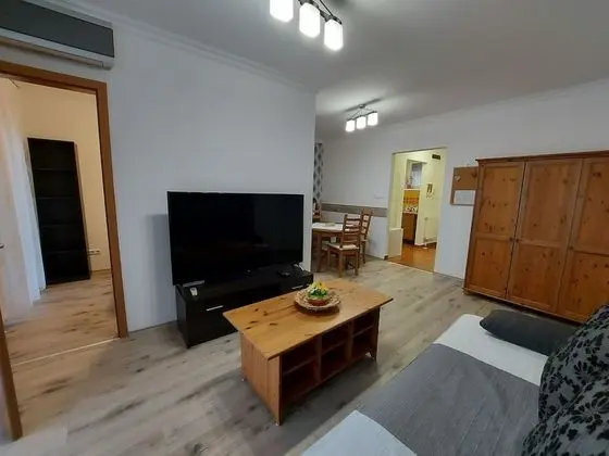 Panoramic Apart Daire, Göl Manzaralı (Junior)