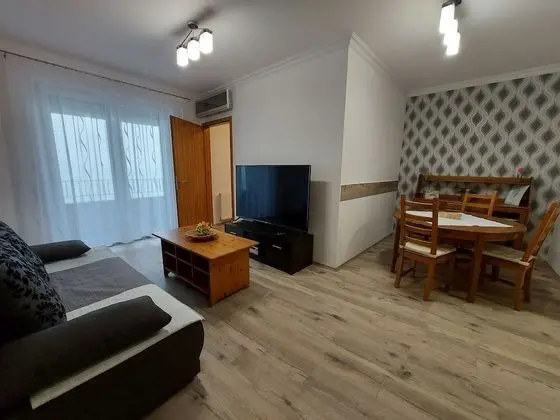 Panoramic Apart Daire, Göl Manzaralı (Junior)