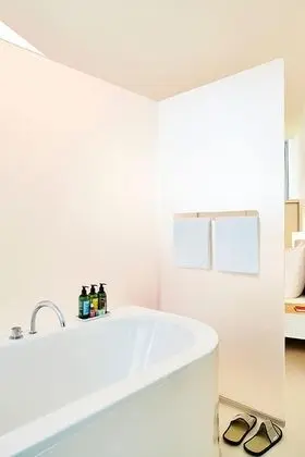 Design Tek Büyük Yataklı Oda