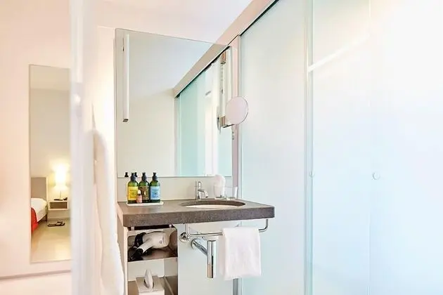 Design Tek Büyük Yataklı Oda