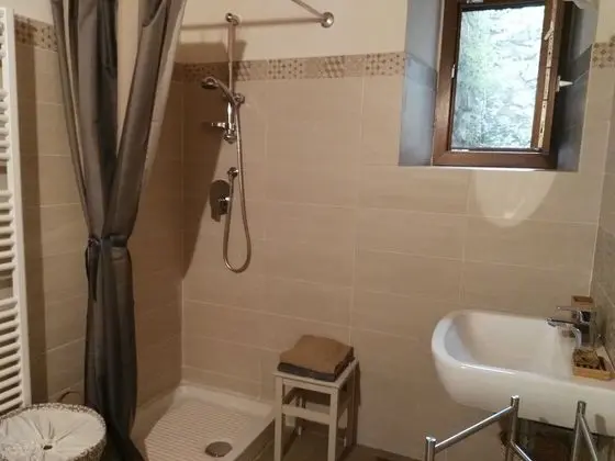 Apart Daire, 1 Büyük (Queen) Boy Yatak, Sigara İçilmez