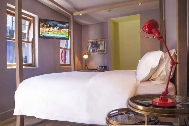 Business Tek Büyük Yataklı Oda (1)