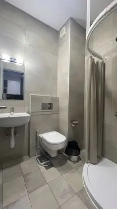 Luxury Büyük Yataklı Tek Kişilik Oda