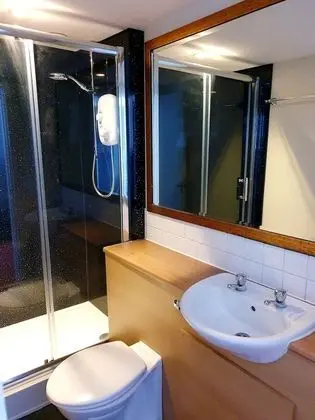 Süit, Banyolu/Duşlu (up to 3 People)
