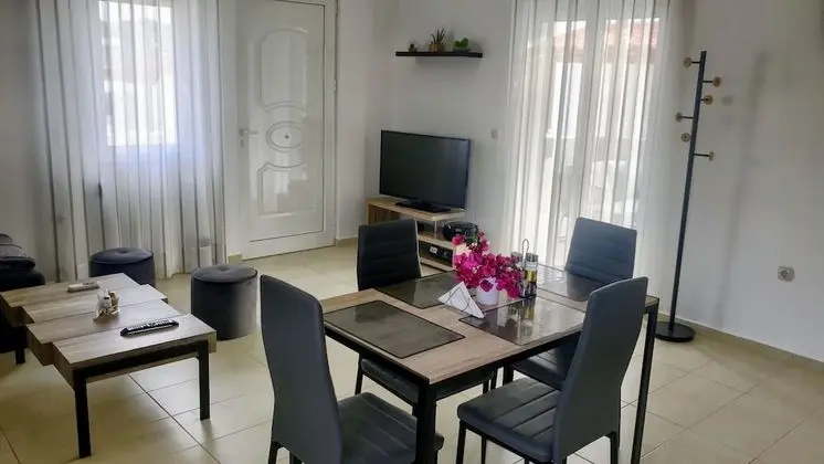 Comfort Villa, 2 Yatak Odası, Havuz Kenarı