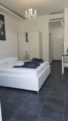 Stüdyo (C)