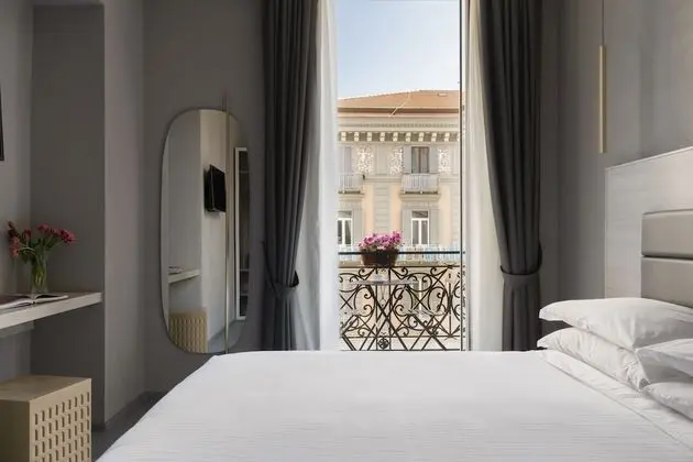 Tek Büyük Yataklı Oda, 1 Büyük (Queen) Boy Yatak, Balkon, Şehir Manzaralı
