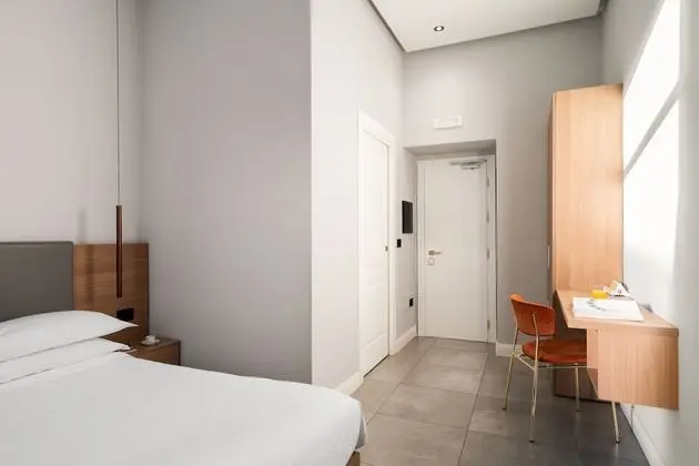Tek Büyük Yataklı Oda, 1 Büyük (Queen) Boy Yatak, Balkon, Şehir Manzaralı