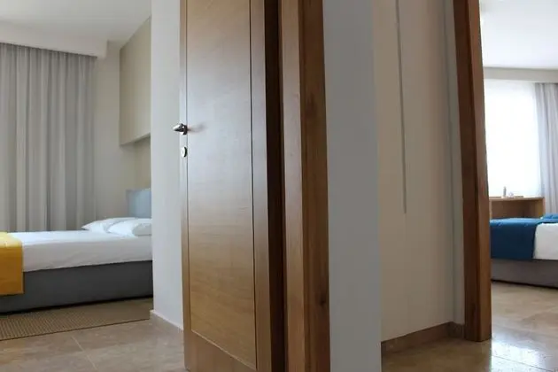 Two bedrooms apartment