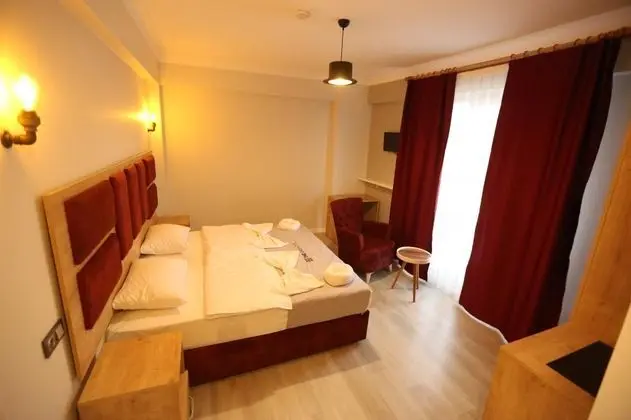 Çift Kişilik, Şehir Manzaralı
