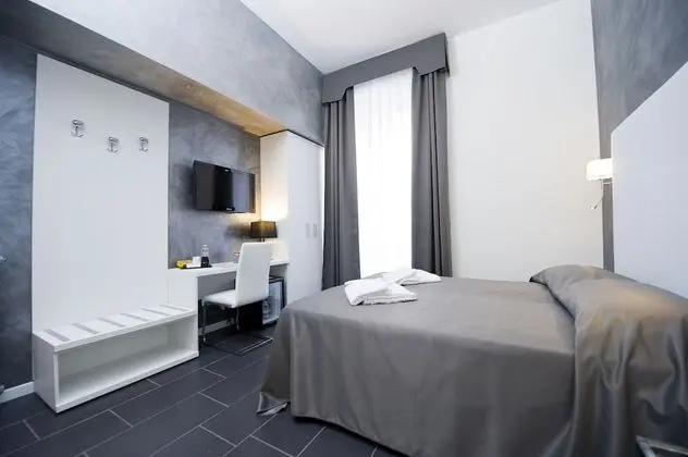 Standard Tek Büyük veya İki Ayrı Yataklı Oda