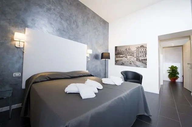 Standard Tek Büyük veya İki Ayrı Yataklı Oda