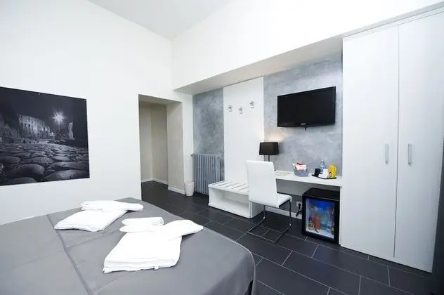 Standard Tek Büyük veya İki Ayrı Yataklı Oda