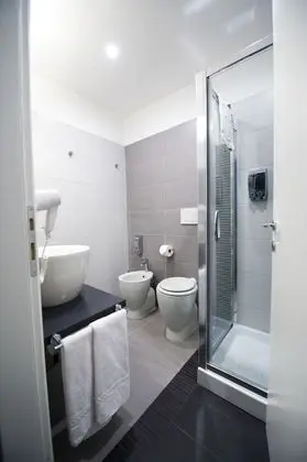 Standard Tek Büyük veya İki Ayrı Yataklı Oda