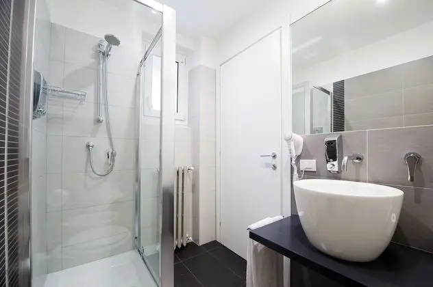 Standard Tek Büyük veya İki Ayrı Yataklı Oda